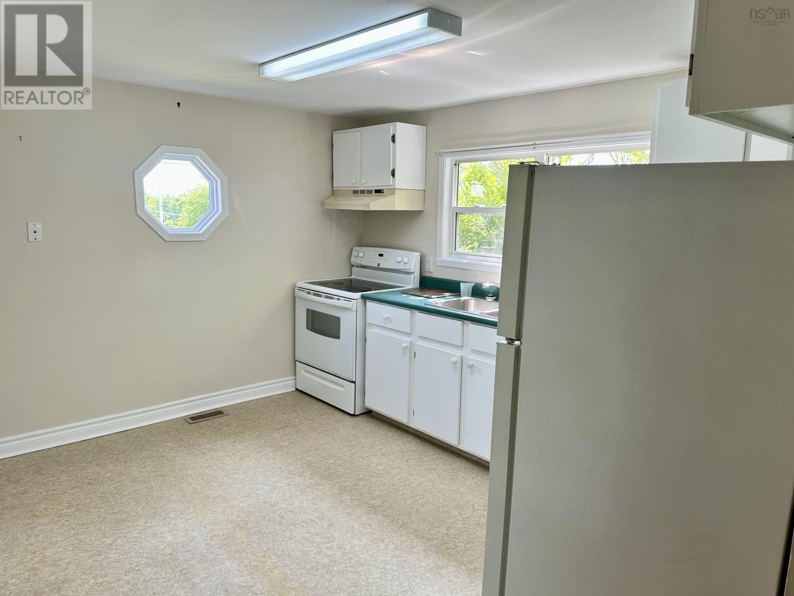 24-2 3 Sadler Street, Port Hastings, Nova Scotia  B9A 0A6 - Photo 11 - 202520966