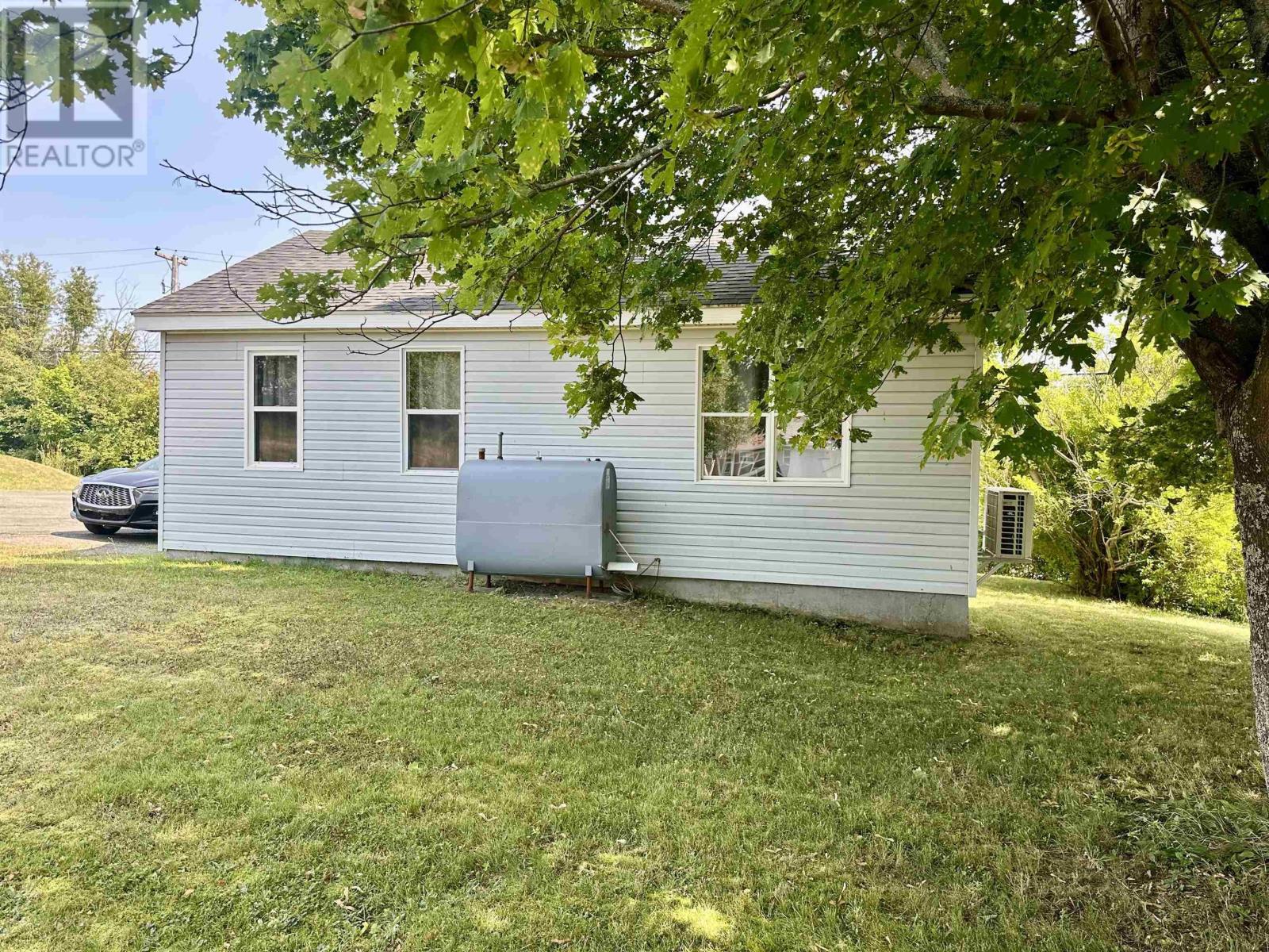 24-2 3 Sadler Street, Port Hastings, Nova Scotia  B9A 0A6 - Photo 2 - 202520966