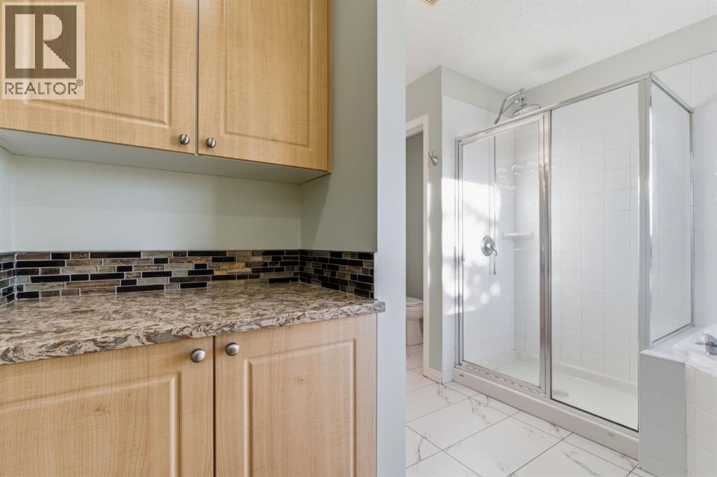 64 Cougarstone Square Sw, Calgary, Alberta  T3H 5J4 - Photo 25 - A2262348