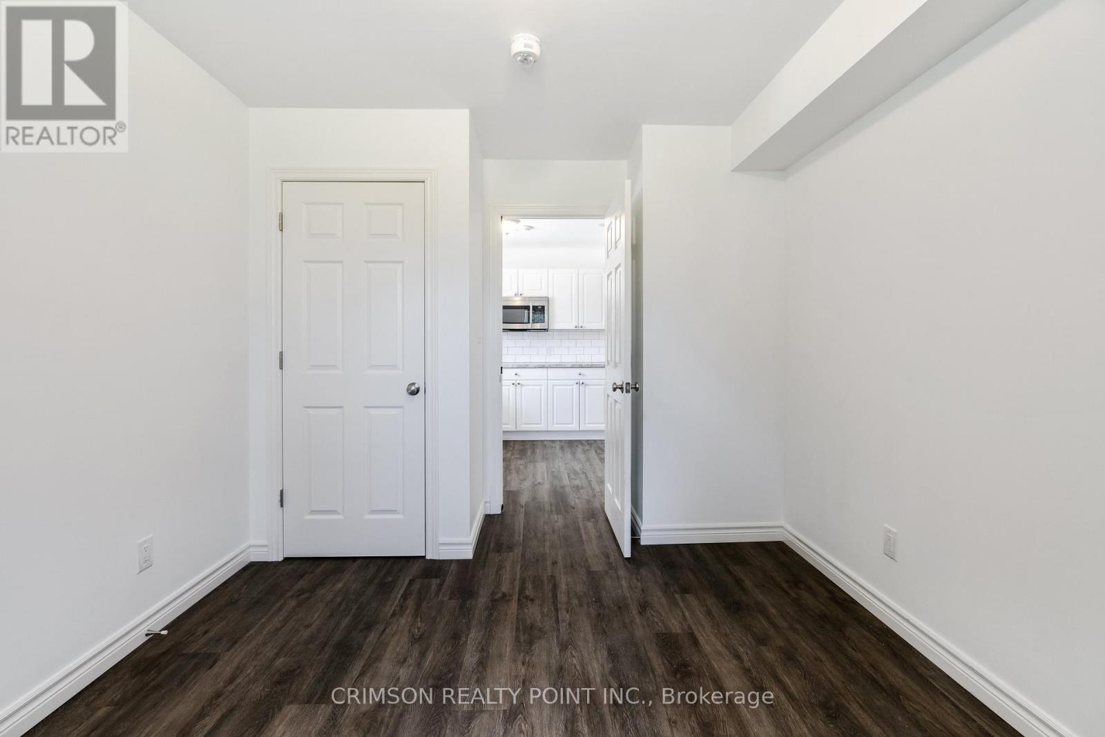 11 Edith Street, St. Catharines, Ontario  L2S 2P6 - Photo 12 - X12494964