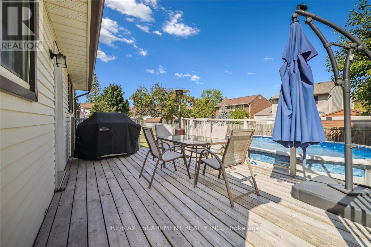 9 Inglewood Street, Brantford, Ontario  N3P 1A4 - Photo 28 - X12495074