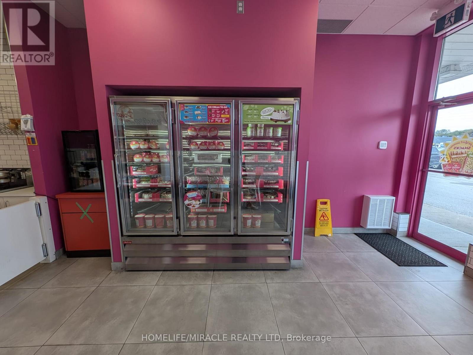 410 St. Clair Street, Chatham-Kent, Ontario  N7L 3K4 - Photo 17 - X12495090