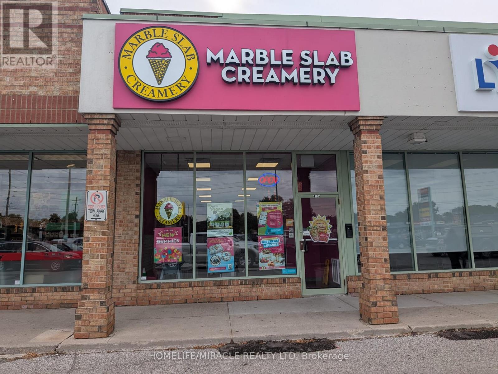 410 St. Clair Street, Chatham-Kent, Ontario  N7L 3K4 - Photo 2 - X12495090