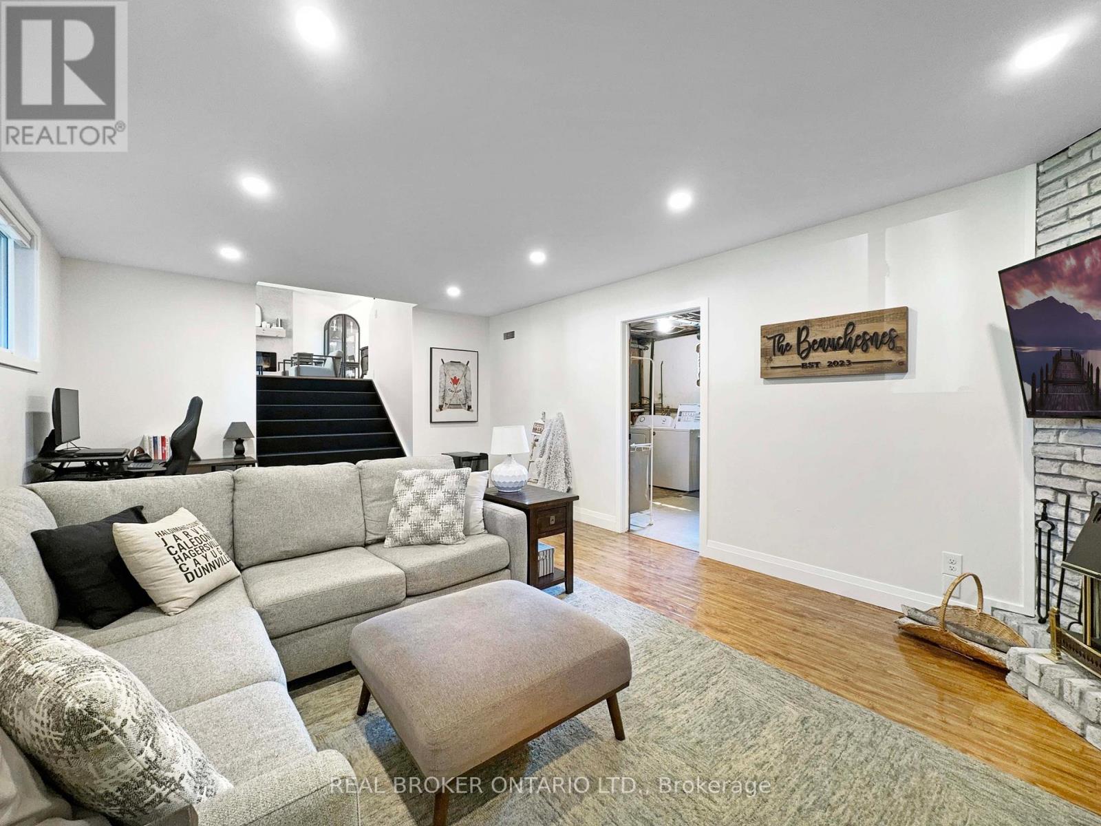 9 Normandy Circle, Norfolk, Ontario  N3Y 4J6 - Photo 23 - X12495096