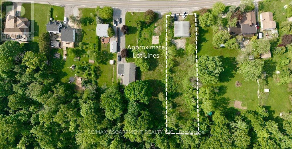 55 Ridge Road E, Grimsby (Grimsby Escarpment), Ontario  L3M 4E7 - Photo 3 - X12495144