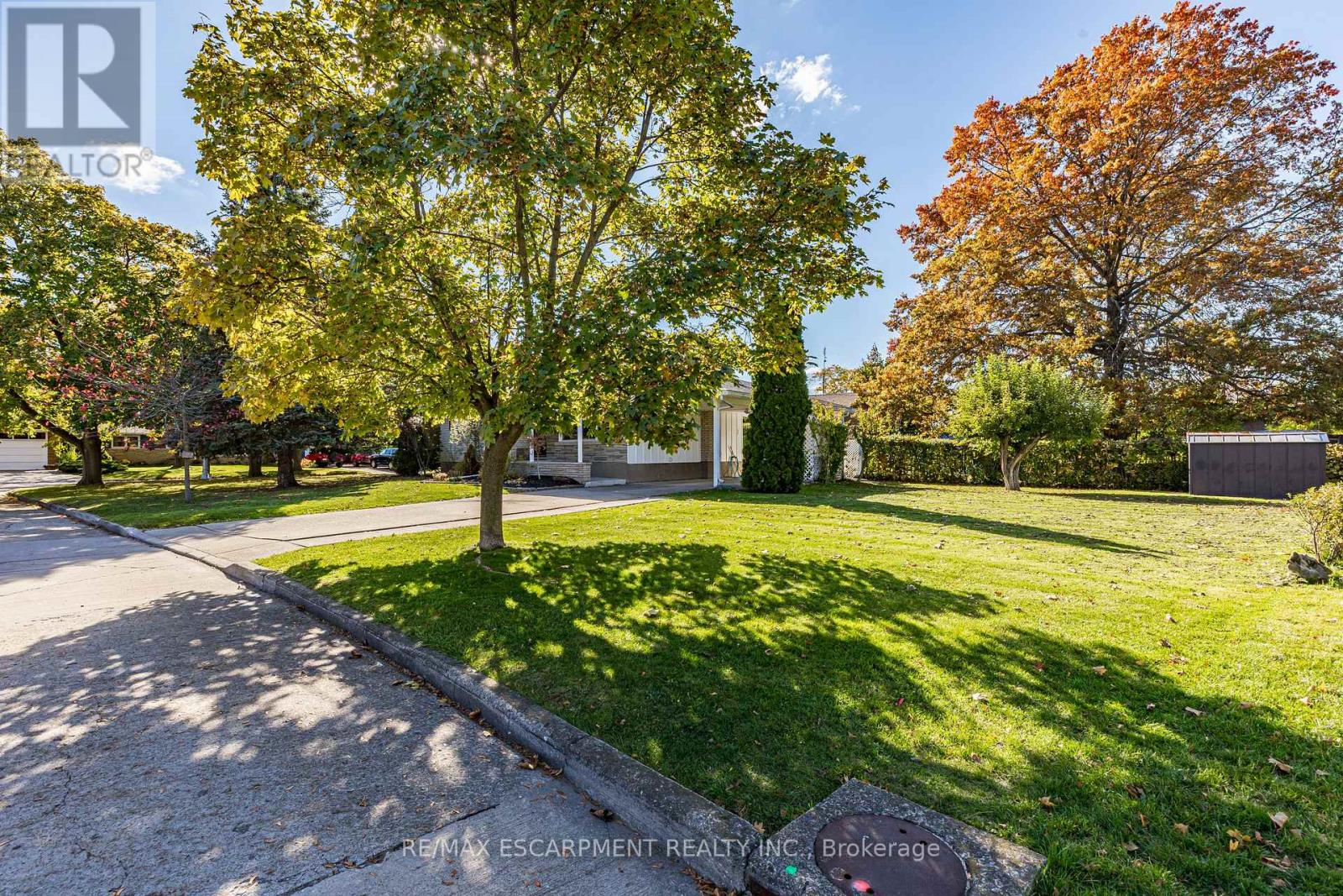 12 Ridley Heights Drive, St. Catharines, Ontario  L2S 2J2 - Photo 37 - X12495192