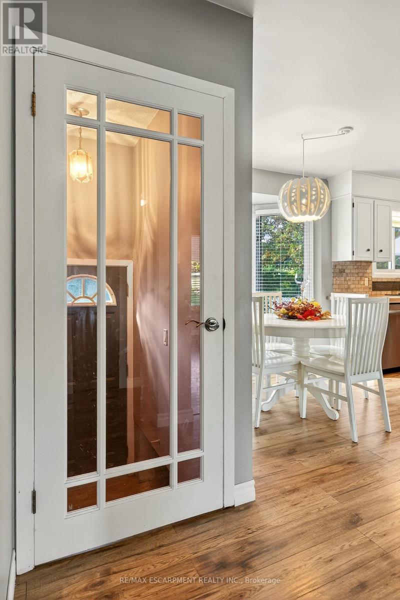 12 Ridley Heights Drive, St. Catharines, Ontario  L2S 2J2 - Photo 43 - X12495192