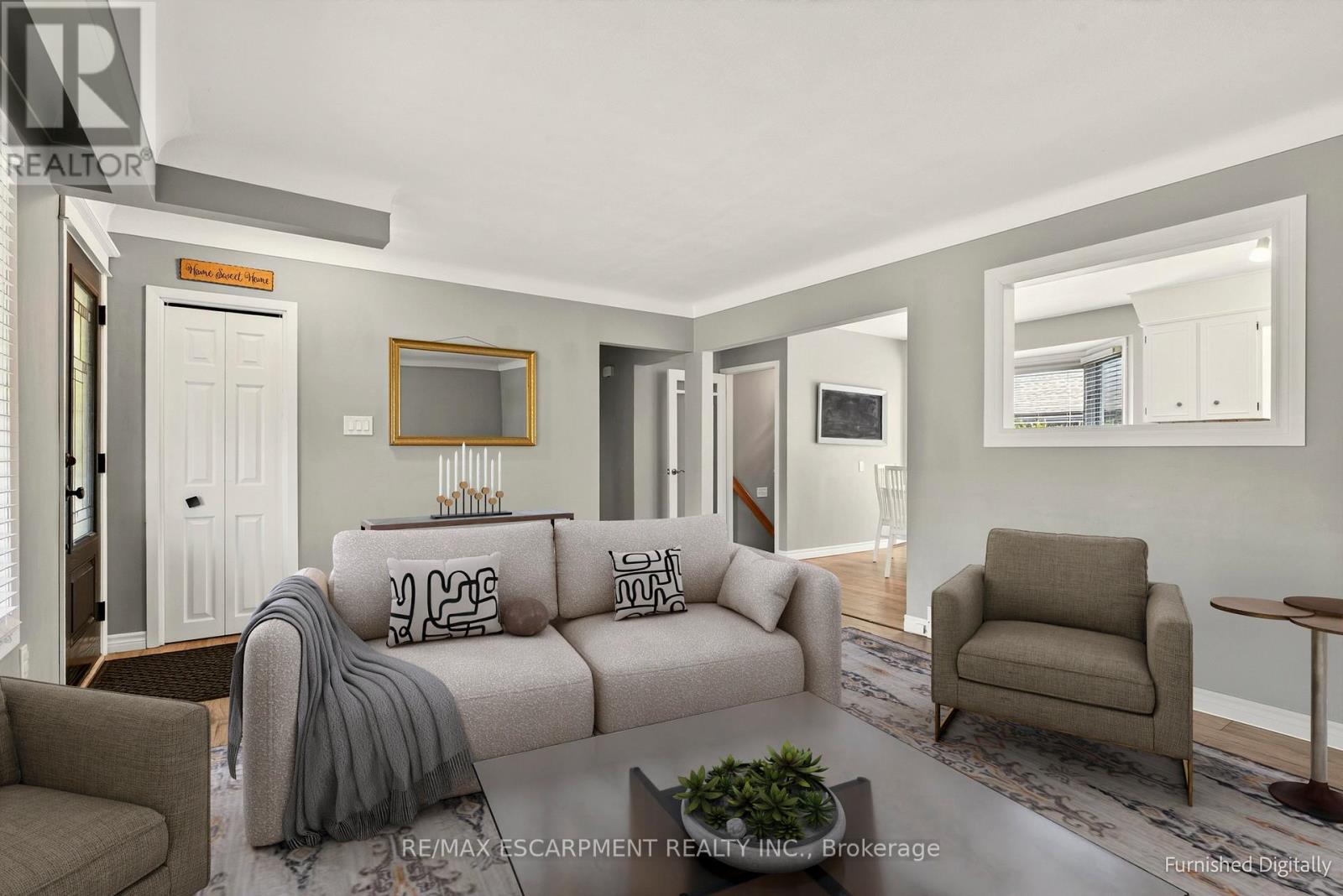 12 Ridley Heights Drive, St. Catharines, Ontario  L2S 2J2 - Photo 8 - X12495192