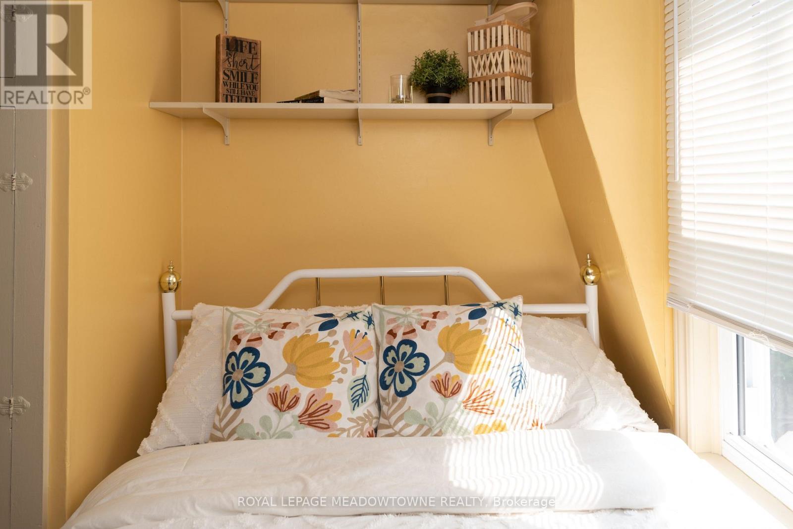 5853 Mcleod Road, Niagara Falls, Ontario  L2G 3E5 - Photo 25 - X12495218