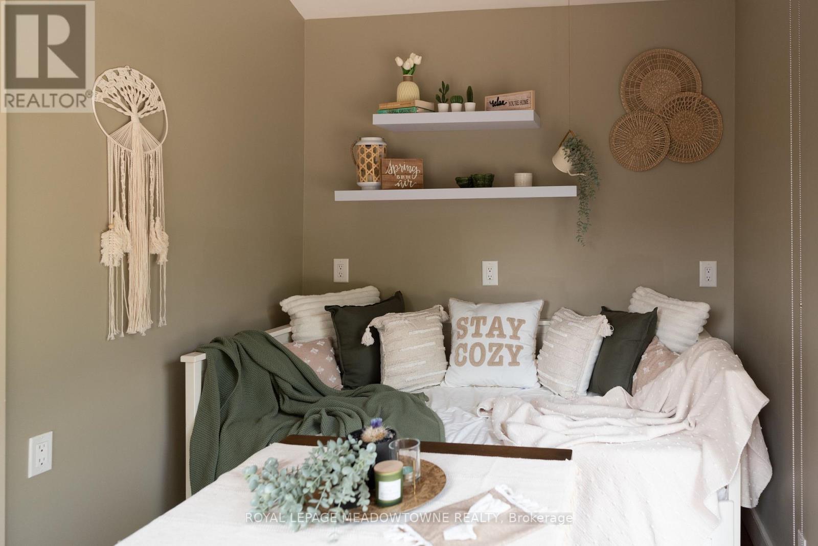 5853 Mcleod Road, Niagara Falls, Ontario  L2G 3E5 - Photo 27 - X12495218