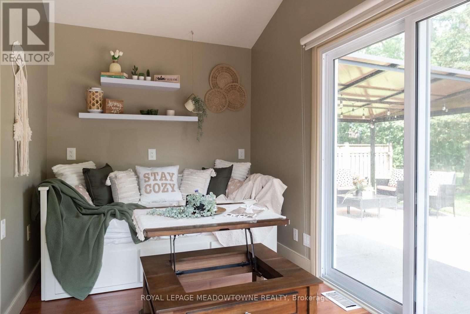 5853 Mcleod Road, Niagara Falls, Ontario  L2G 3E5 - Photo 28 - X12495218