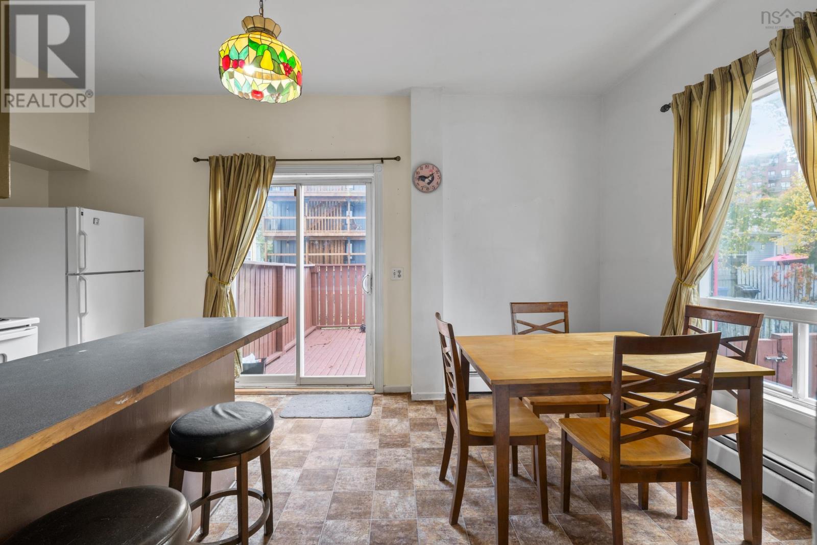 5792 West Street, Halifax, Nova Scotia  B3K 1H8 - Photo 11 - 202526831