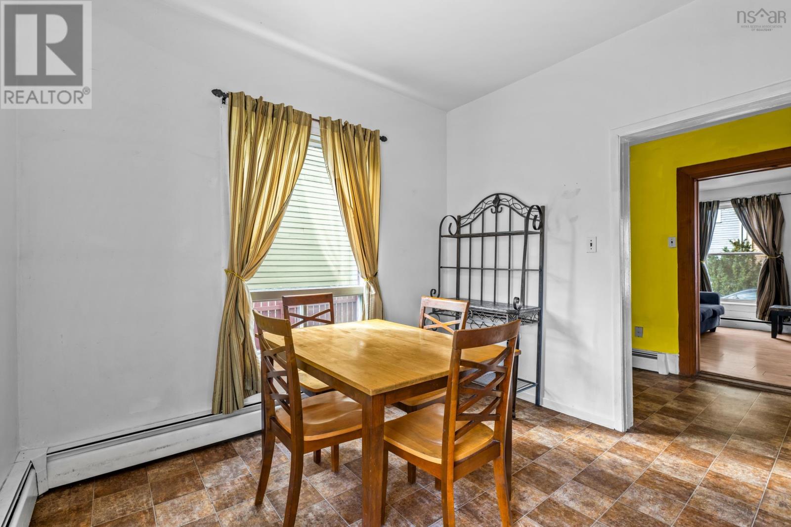 5792 West Street, Halifax, Nova Scotia  B3K 1H8 - Photo 10 - 202526831