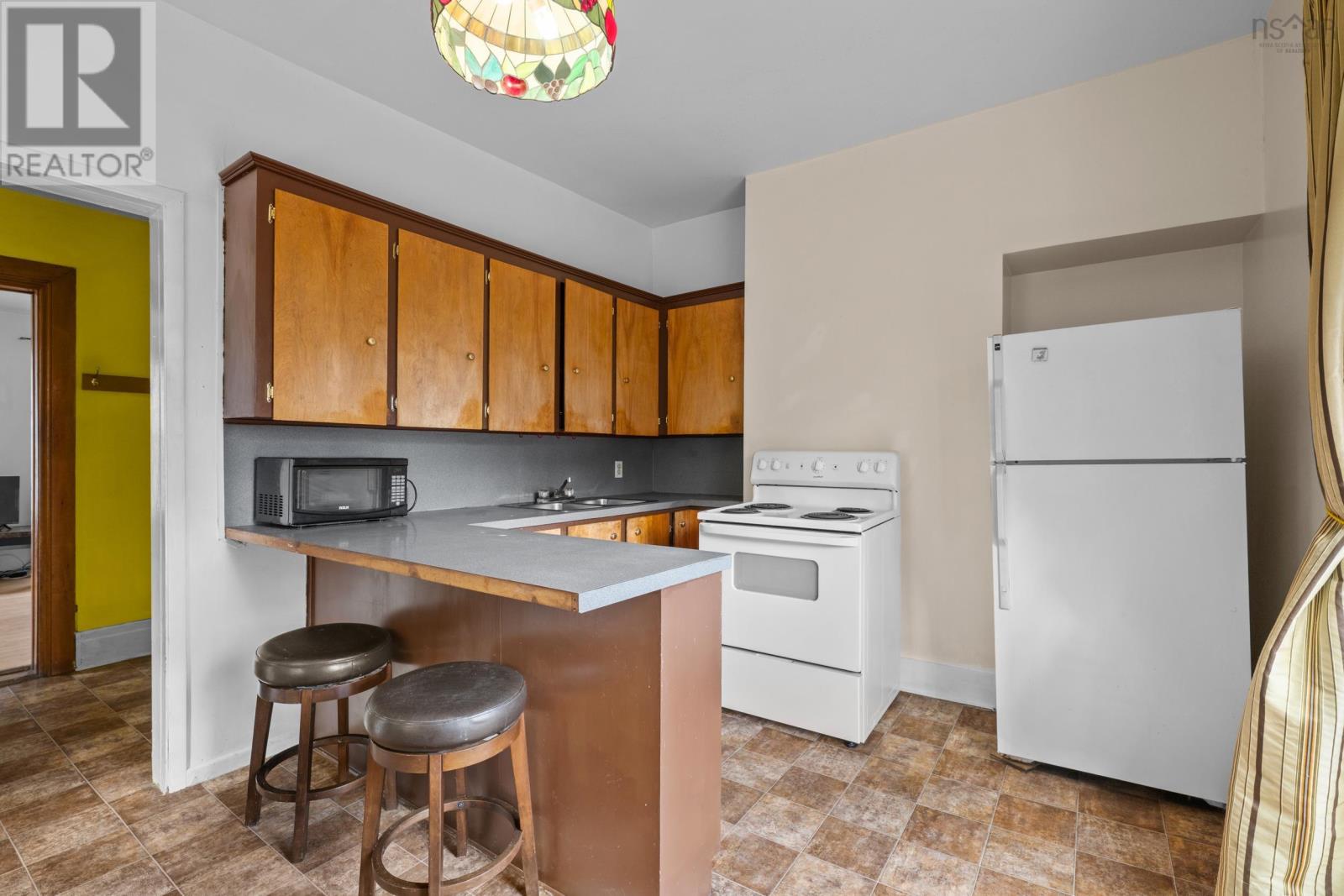 5792 West Street, Halifax, Nova Scotia  B3K 1H8 - Photo 13 - 202526831