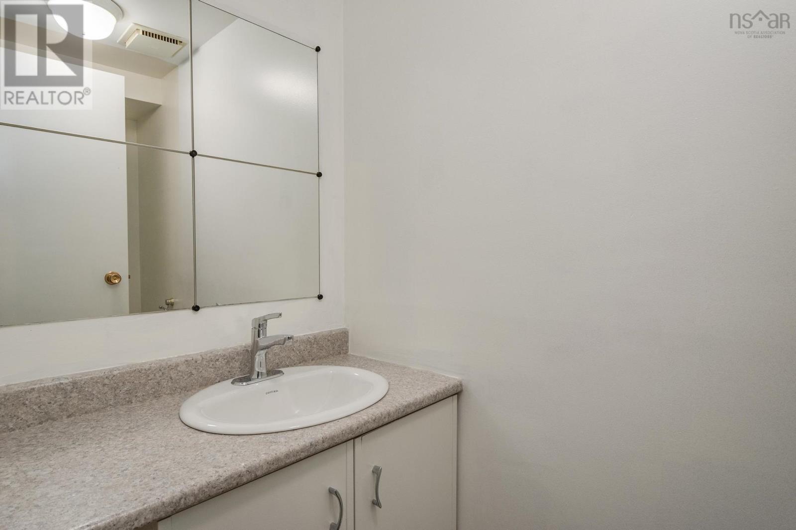 5905 Bilton Lane, Halifax, Nova Scotia  B3H 4M3 - Photo 32 - 202521844