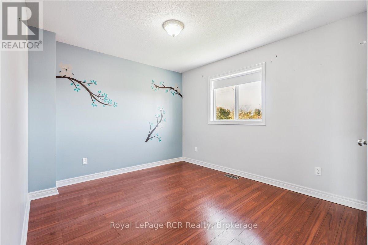 1462 14th Avenue E, Owen Sound, Ontario  N4K 0A1 - Photo 33 - X12492164