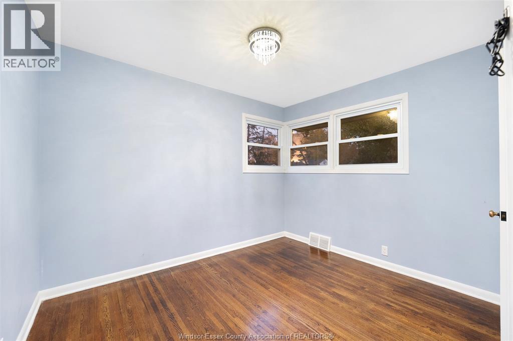 3300 Mark, Windsor, Ontario  N9E 2X1 - Photo 17 - 25027640