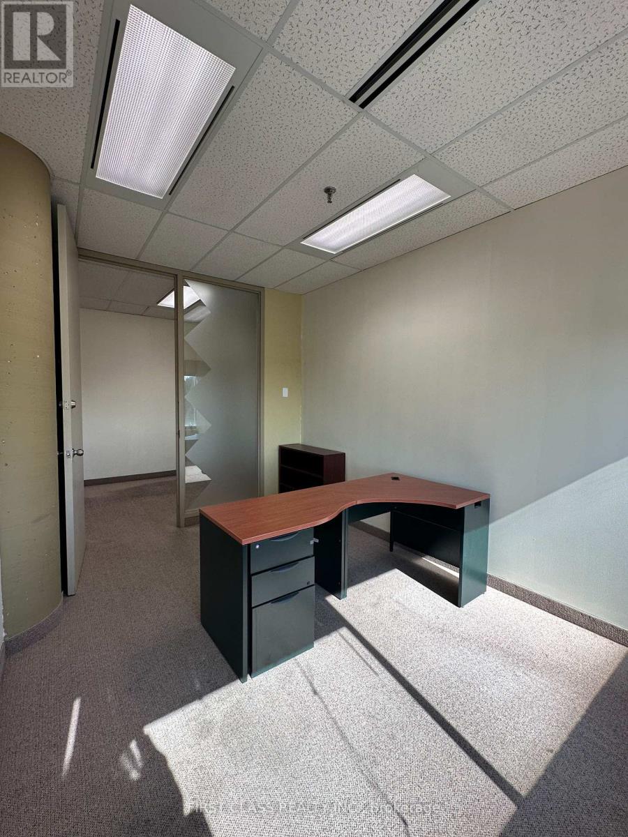 310 - 3550 Victoria Park Avenue, Toronto, Ontario M2H 2N5 - Photo 5 - C12466224