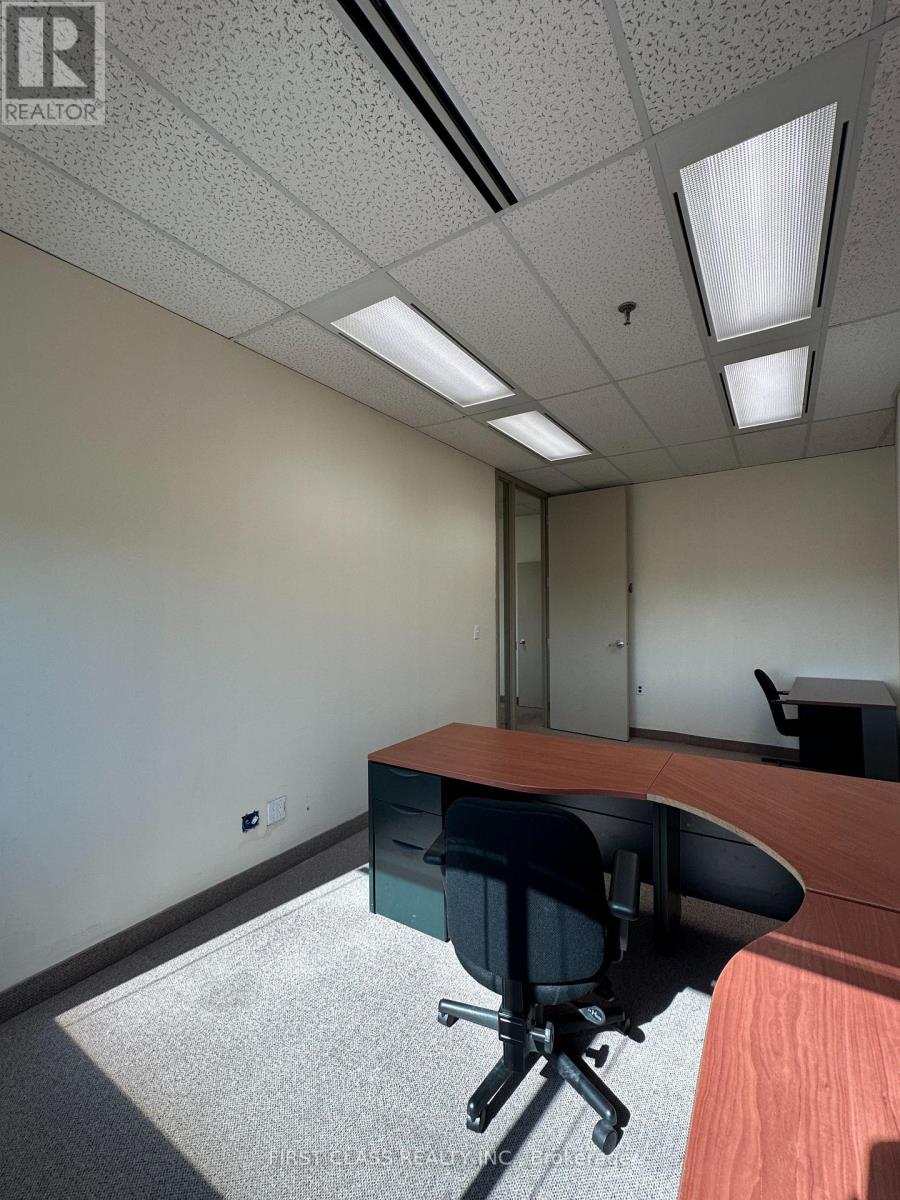 310 - 3550 Victoria Park Avenue, Toronto, Ontario M2H 2N5 - Photo 7 - C12466224