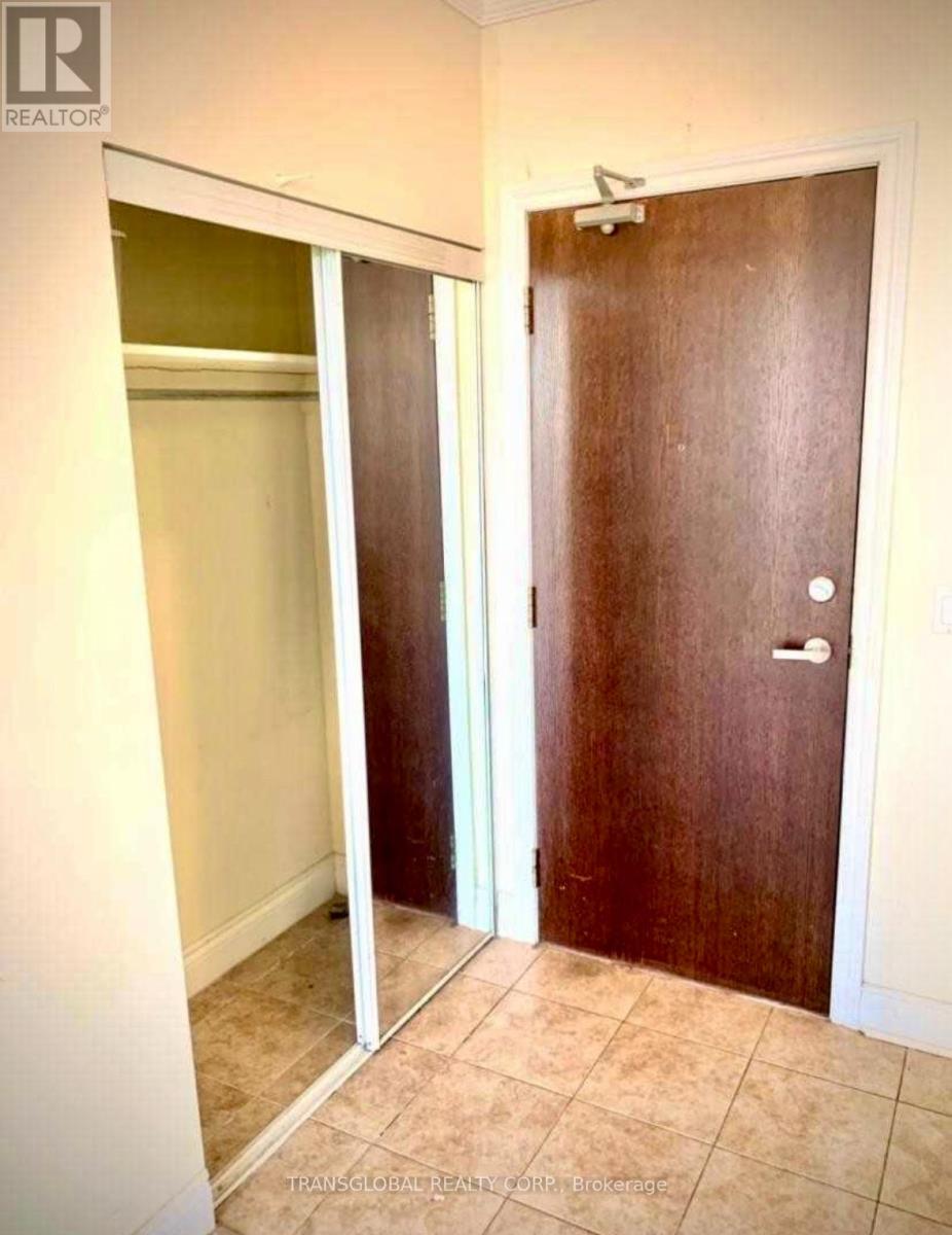 1108 - 7 North Park Road, Vaughan, Ontario  L4J 0C9 - Photo 4 - N12490092