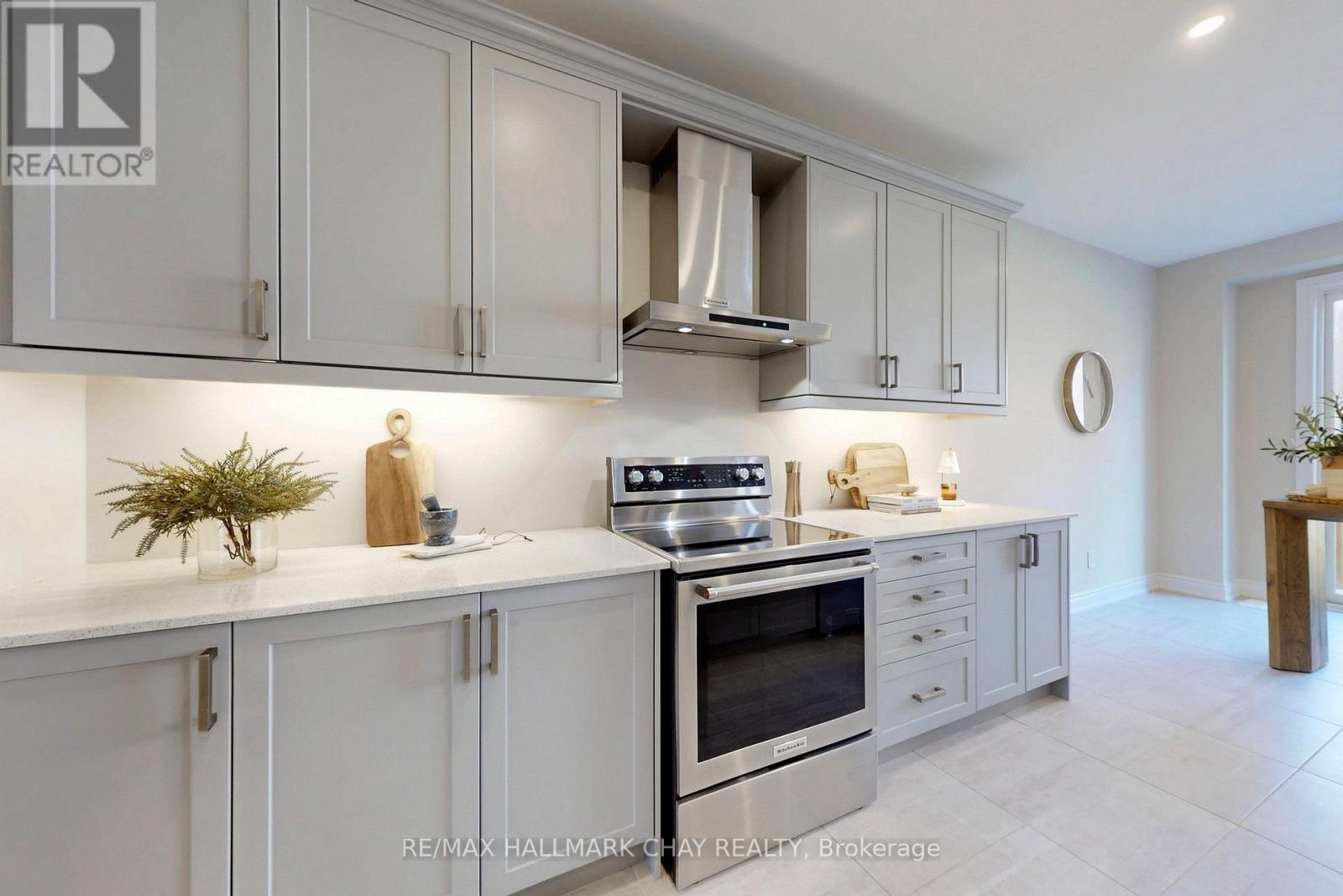 109 Bearberry Road, Springwater, Ontario  L9X 2C8 - Photo 14 - S12492832