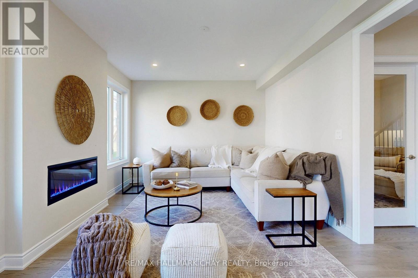 109 Bearberry Road, Springwater, Ontario  L9X 2C8 - Photo 18 - S12492832