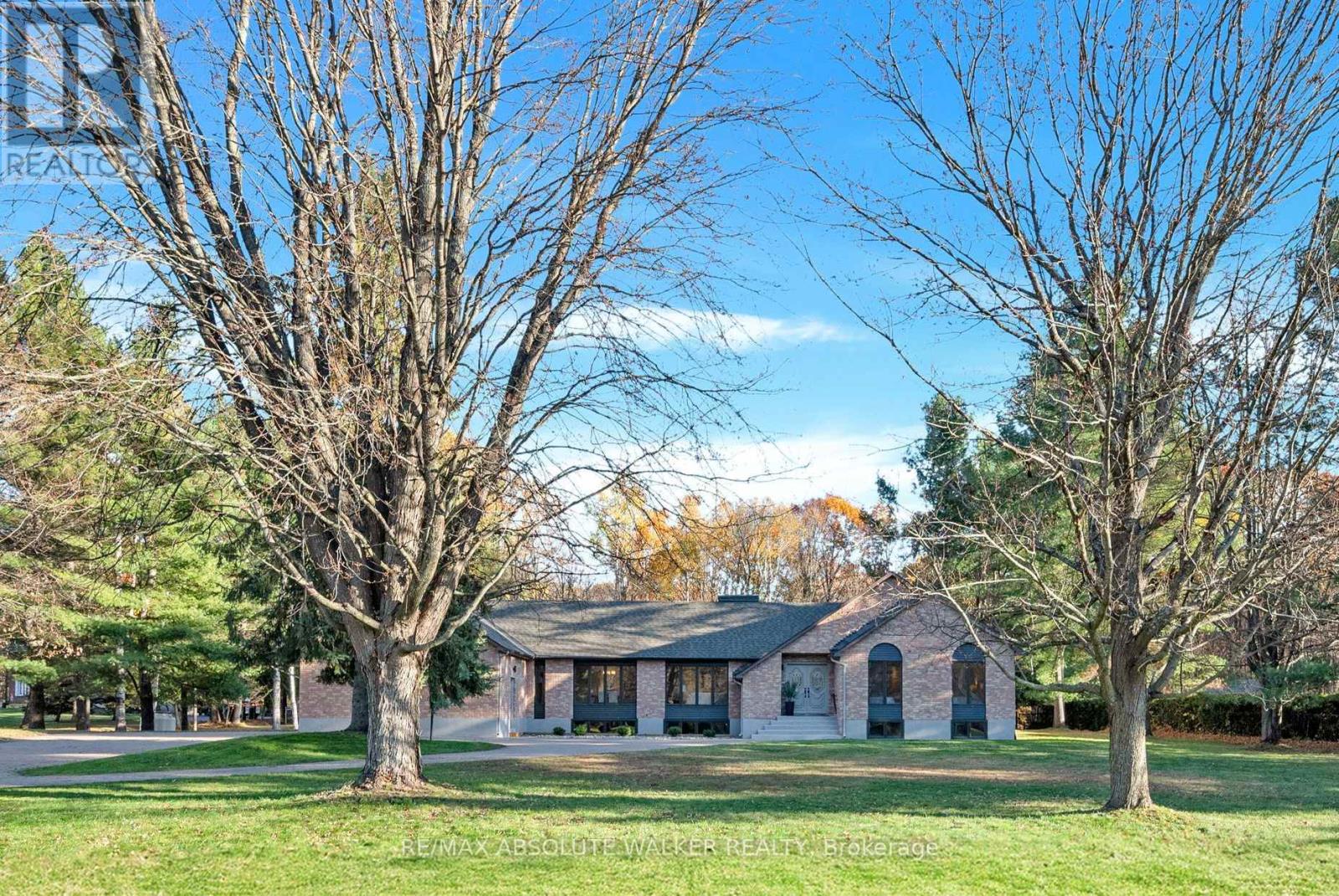 108 Margaret Anne Drive, Ottawa, Ontario  K0A 1L0 - Photo 4 - X12494630