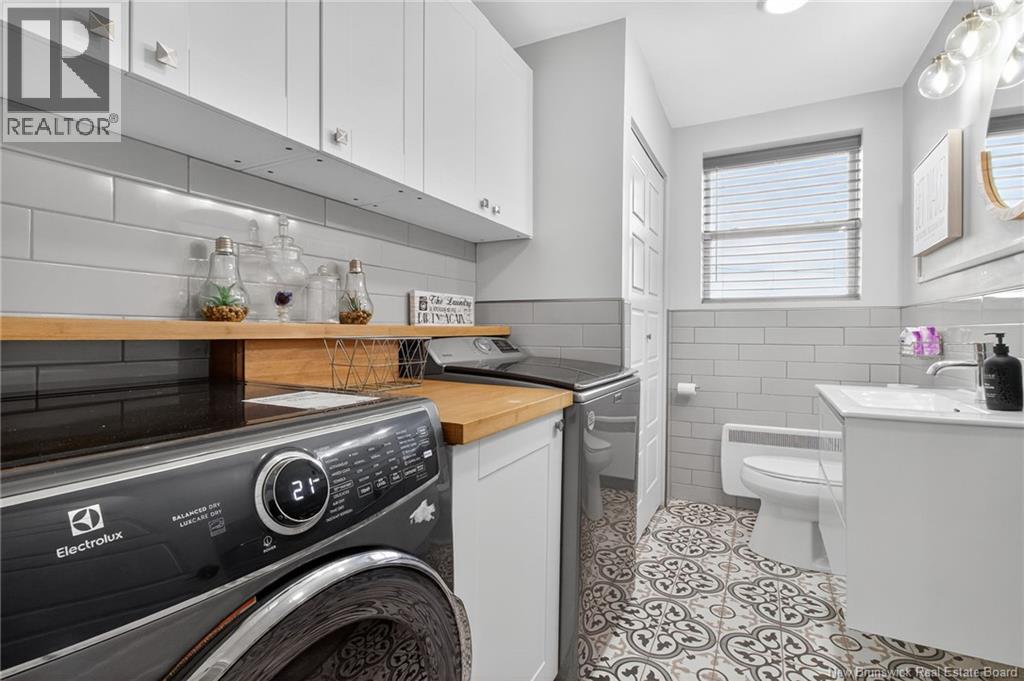 300 Westmount Boulevard, Moncton, New Brunswick  E1E 1V5 - Photo 18 - NB128529