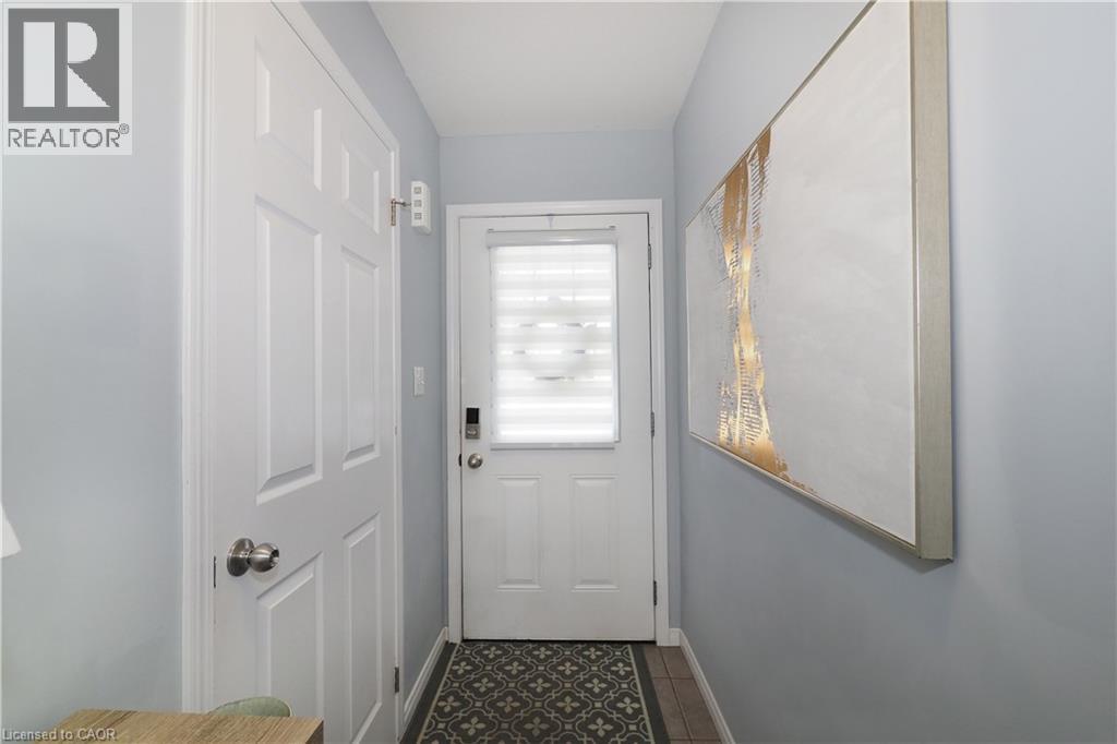 1989 Ottawa Street S Unit# 11, Kitchener, Ontario  N2E 0G7 - Photo 4 - 40747597