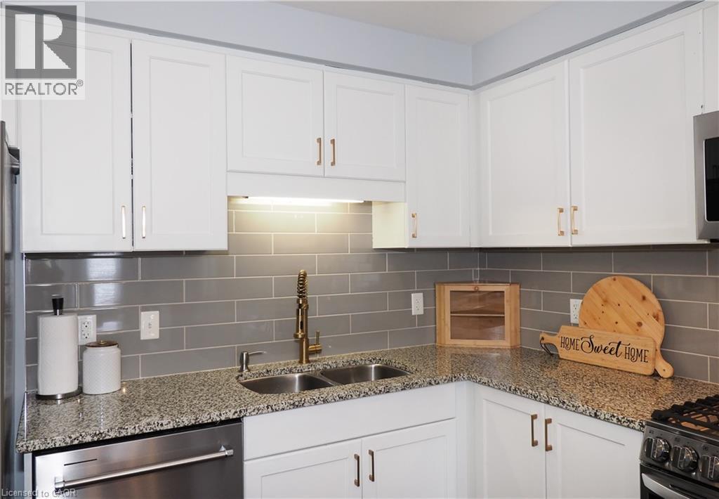 1989 Ottawa Street S Unit# 11, Kitchener, Ontario  N2E 0G7 - Photo 16 - 40747597