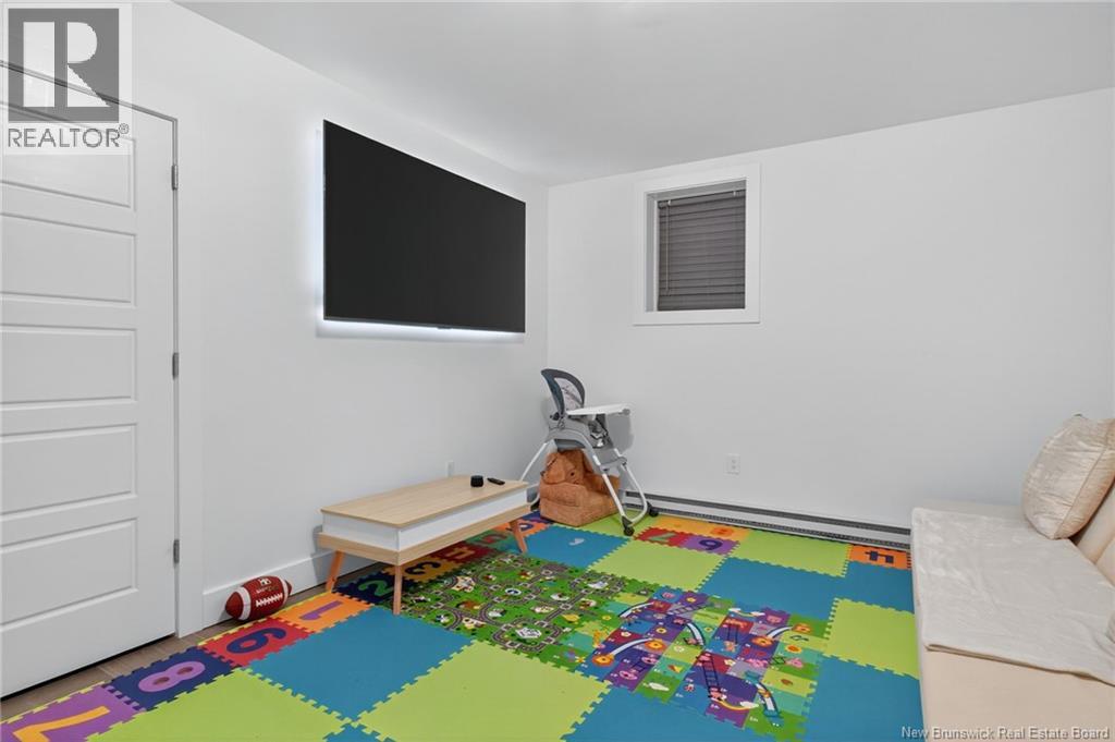 300 Westmount Boulevard, Moncton, New Brunswick  E1E 1V5 - Photo 37 - NB128529