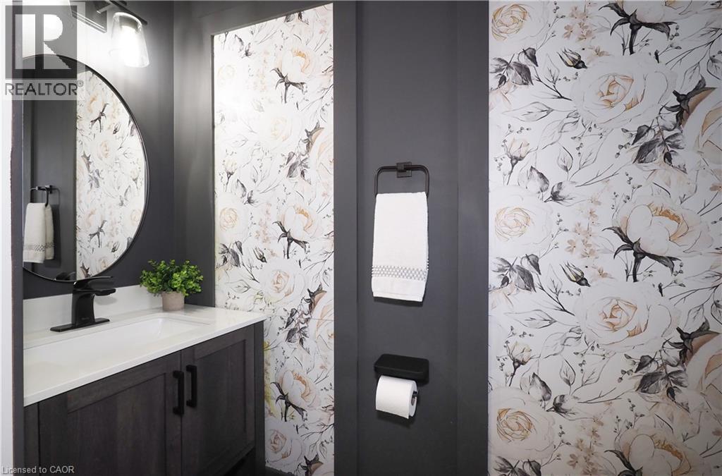 1989 Ottawa Street S Unit# 11, Kitchener, Ontario  N2E 0G7 - Photo 18 - 40747597