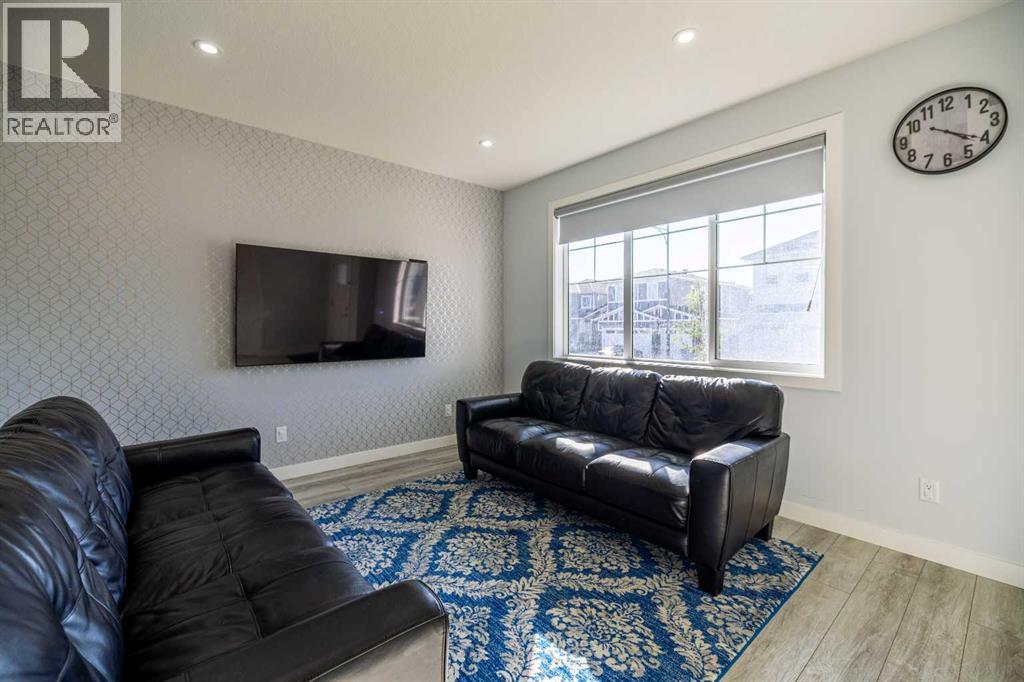 340 Chelsea Passage, Chestermere, Alberta  T1X 2P5 - Photo 7 - A2262465