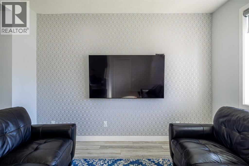 340 Chelsea Passage, Chestermere, Alberta  T1X 2P5 - Photo 5 - A2262465