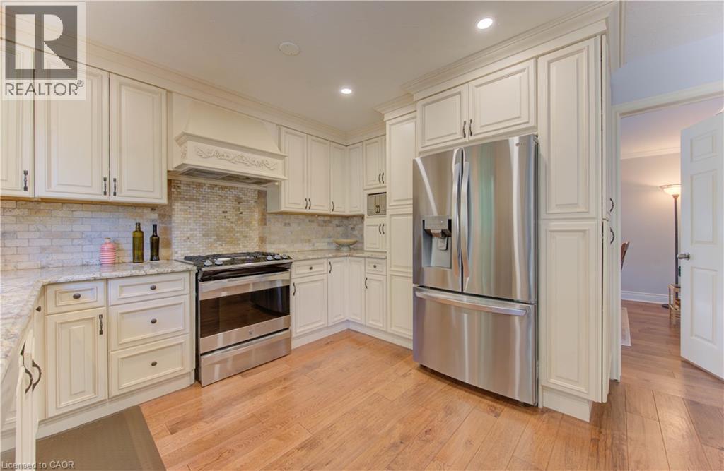 101 Mccrae Place, Waterloo, Ontario  N2T 1C6 - Photo 13 - 40784647