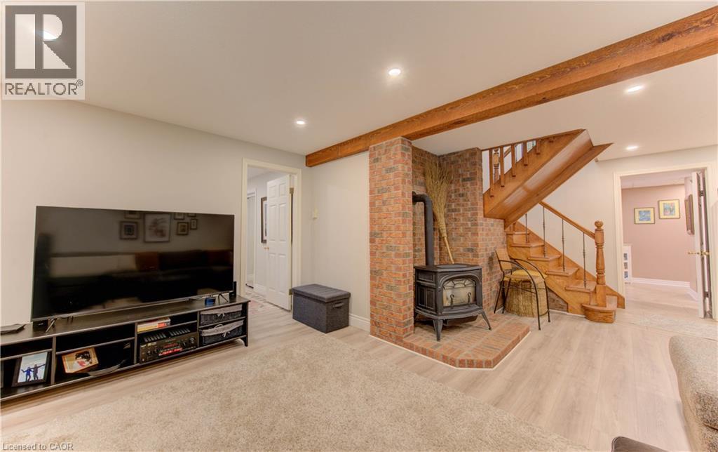 101 Mccrae Place, Waterloo, Ontario  N2T 1C6 - Photo 32 - 40784647