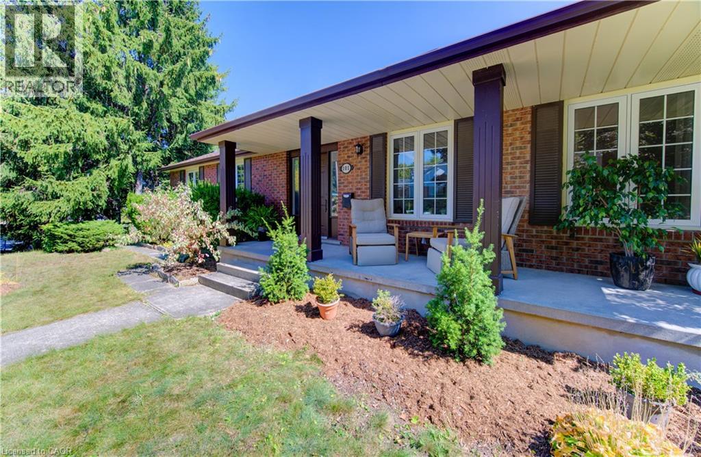 101 Mccrae Place, Waterloo, Ontario  N2T 1C6 - Photo 2 - 40784647