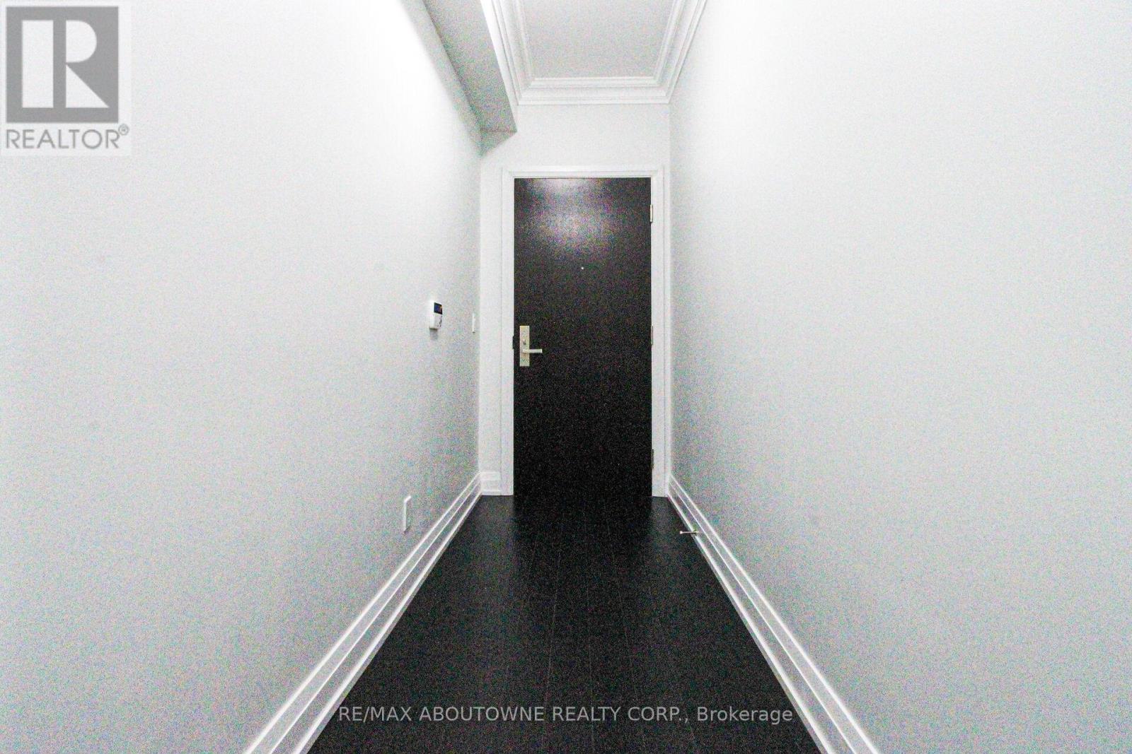 1503 - 65 Speers Road, Oakville, Ontario  L6K 0J1 - Photo 23 - W12495206