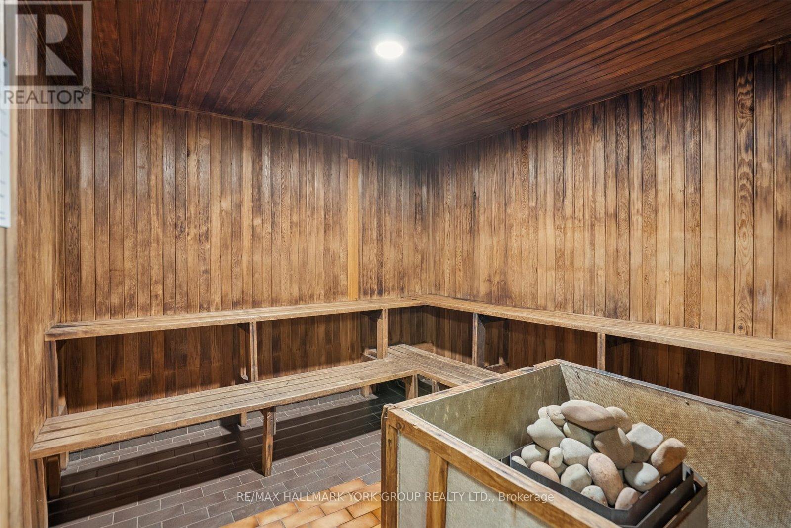 1006 - 1300 Mississauga Valley Boulevard, Mississauga, Ontario  L5A 3S8 - Photo 30 - W12495038