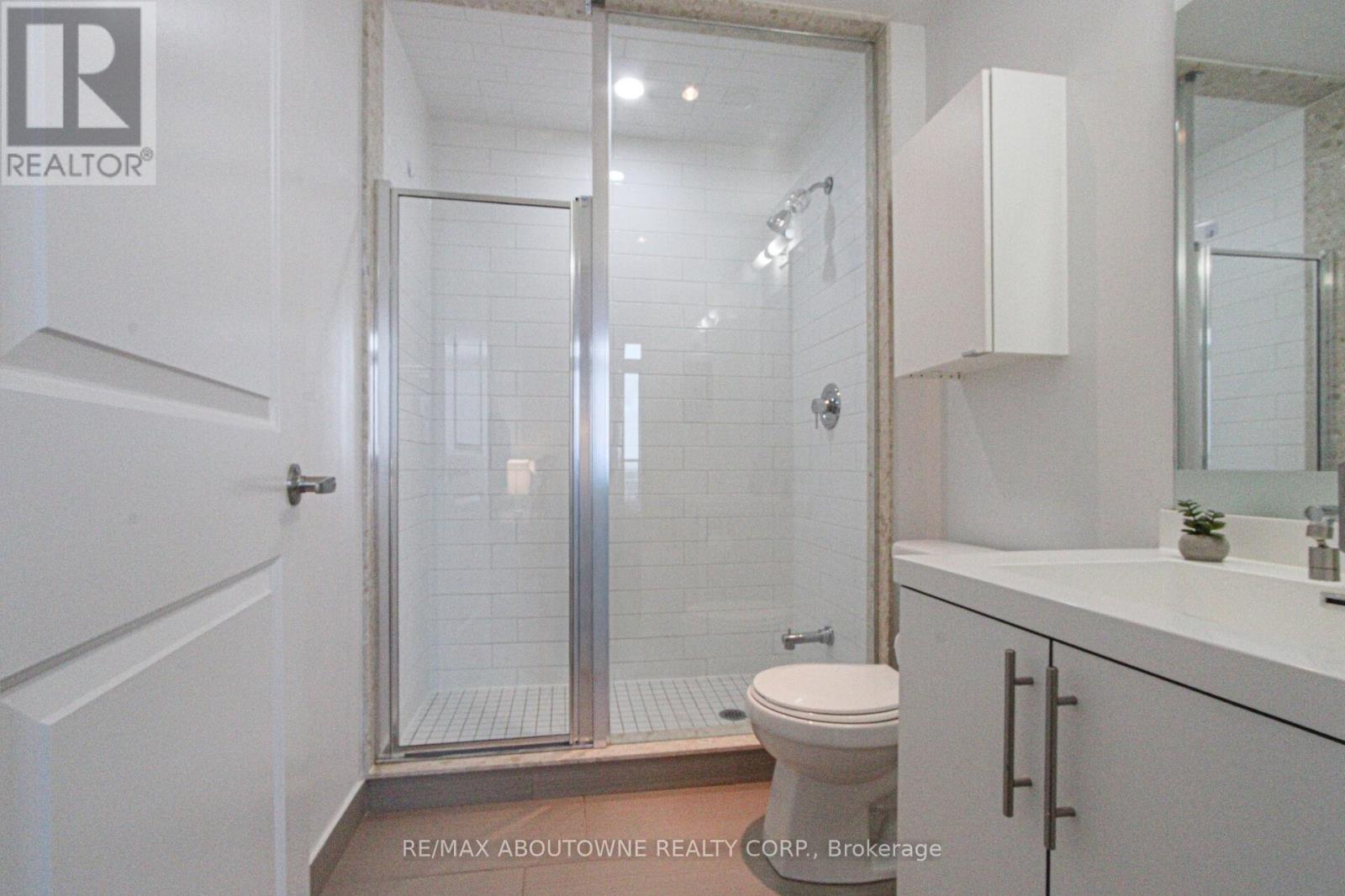 1503 - 65 Speers Road, Oakville, Ontario  L6K 0J1 - Photo 19 - W12495206