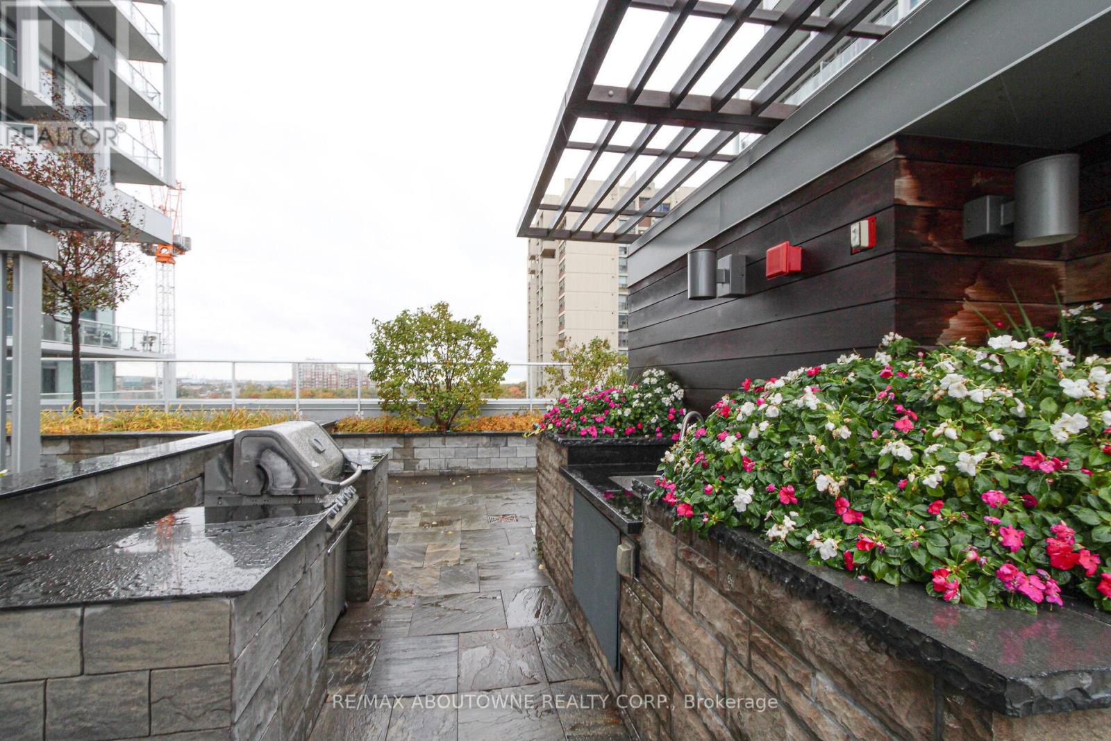 1503 - 65 Speers Road, Oakville, Ontario  L6K 0J1 - Photo 46 - W12495206