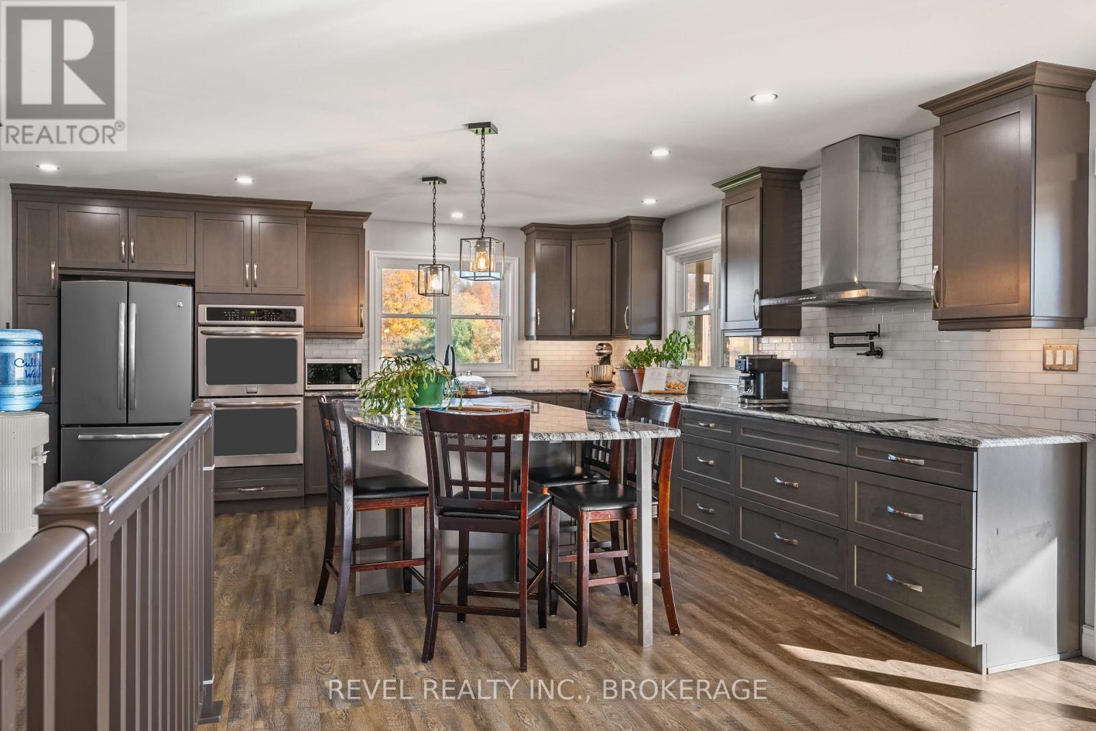 2089 Sunbury Road, Frontenac (Frontenac South), Ontario  K0H 1X0 - Photo 14 - X12495630