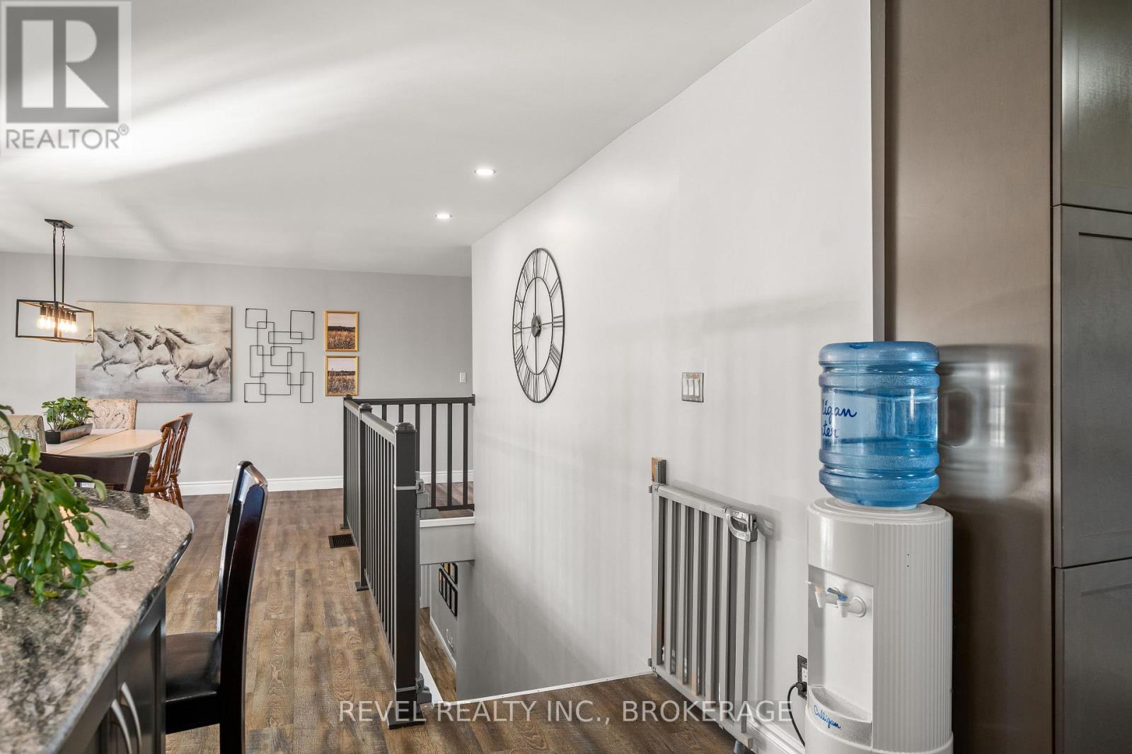 2089 Sunbury Road, Frontenac (Frontenac South), Ontario  K0H 1X0 - Photo 15 - X12495630