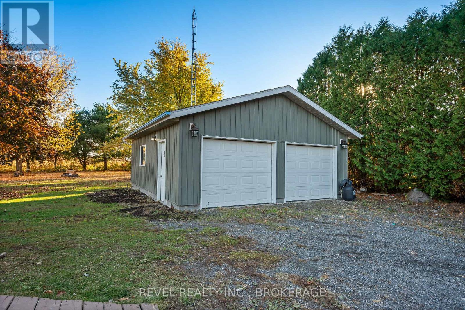 2089 Sunbury Road, Frontenac (Frontenac South), Ontario  K0H 1X0 - Photo 4 - X12495630