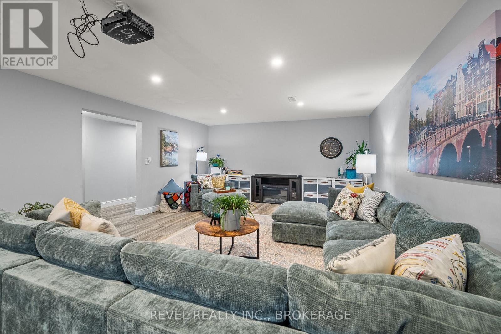 2089 Sunbury Road, Frontenac (Frontenac South), Ontario  K0H 1X0 - Photo 41 - X12495630