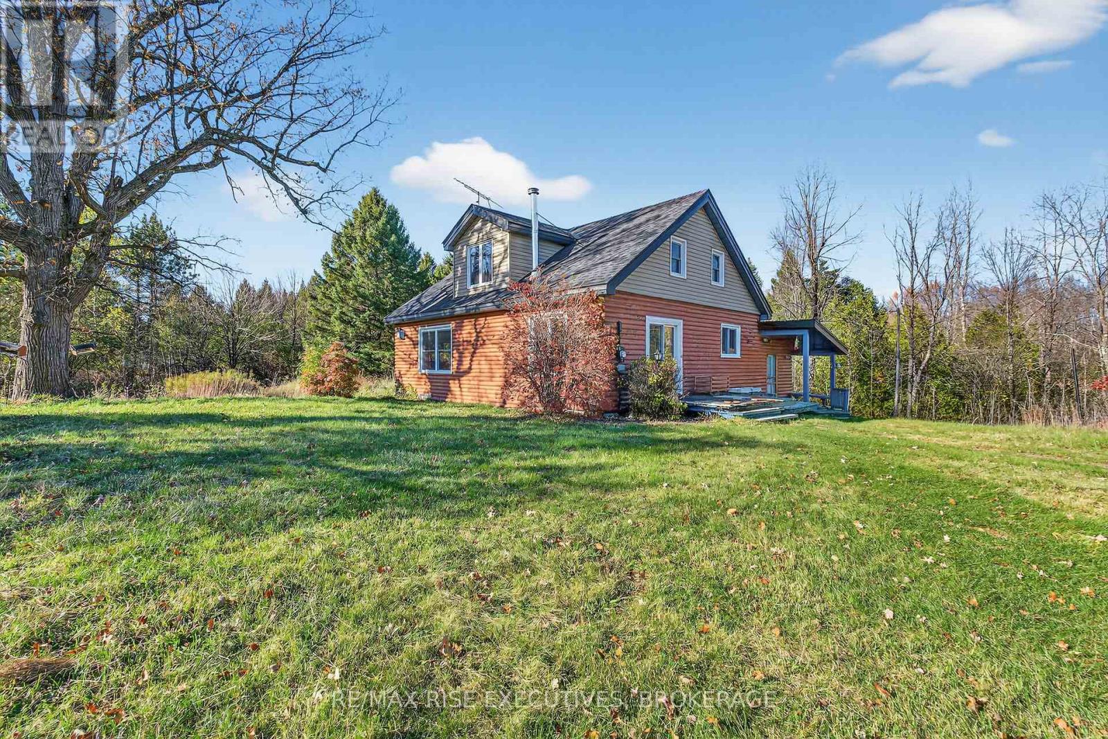 3185 THOUSAND ACRE ROAD, Rideau Lakes, Ontario