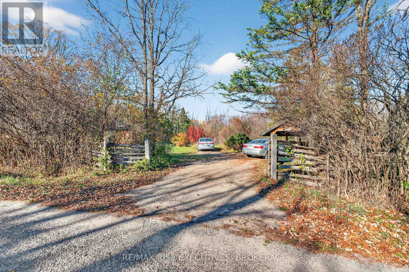 3185 Thousand Acre Road, Rideau Lakes, Ontario  K0G 1V0 - Photo 2 - X12495646