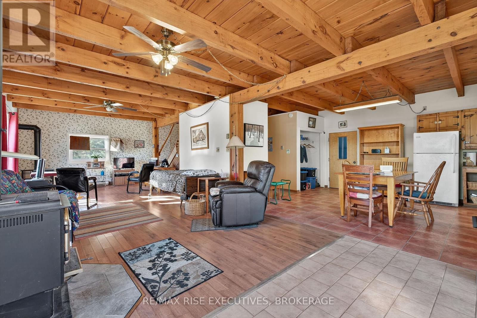 3185 Thousand Acre Road, Rideau Lakes, Ontario  K0G 1V0 - Photo 8 - X12495646