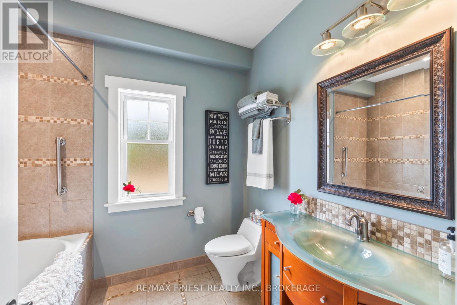 1247 Millhaven Road, Loyalist, Ontario  K0H 2H0 - Photo 15 - X12495656