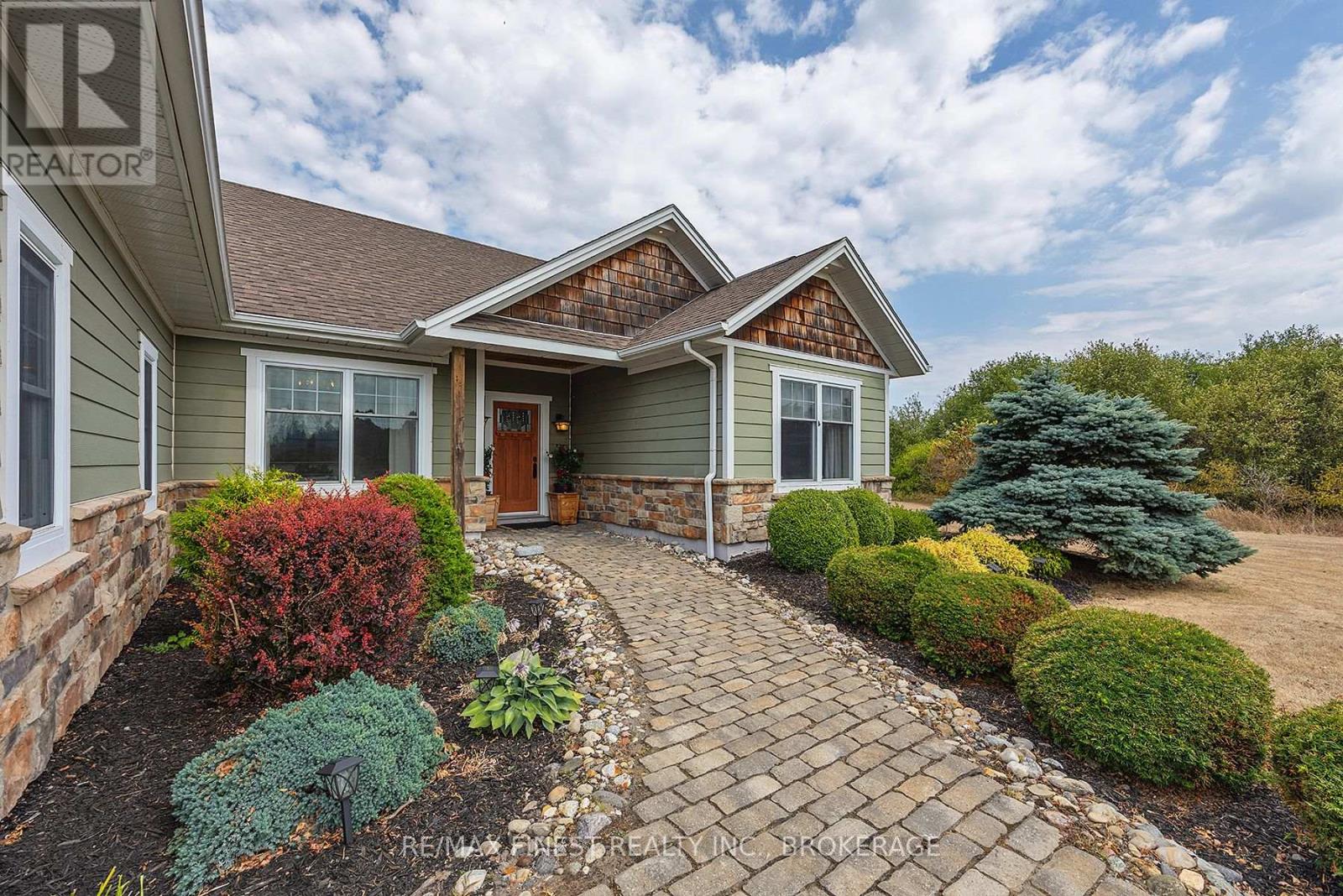 1247 Millhaven Road, Loyalist, Ontario  K0H 2H0 - Photo 4 - X12495656